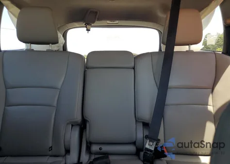 2016 Honda Pilot Exl z USA, uszkodzony, nr VIN 5FNYF6H5XGB091519